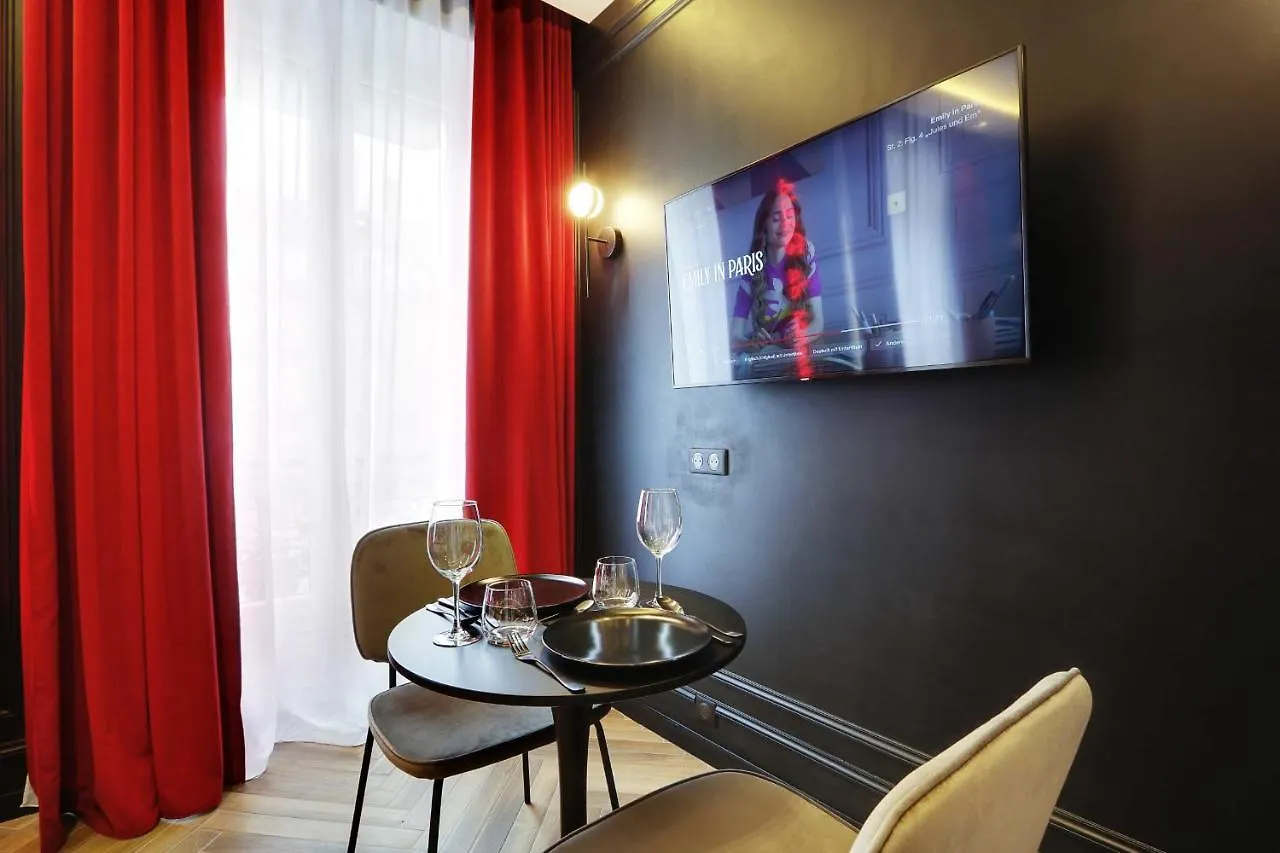 Luxurious Private Room - 2P - Les Halles Paris 0*,  France